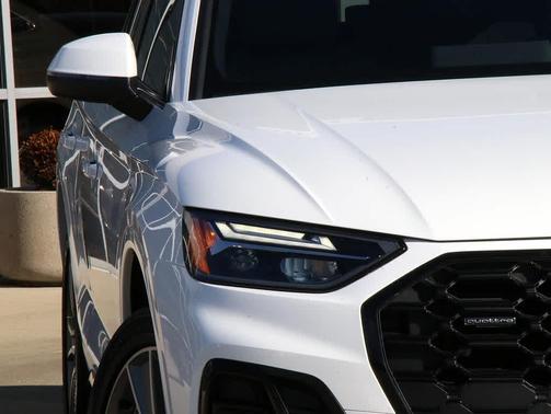 2025 Audi Q5 45 S line Premium