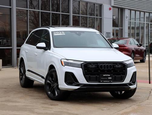 2025 Audi Q7 55 Premium Plus
