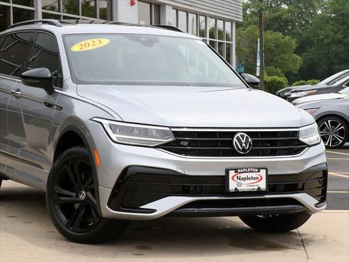 2023 Volkswagen Tiguan 2.0T SE R-Line Black 4MOTION