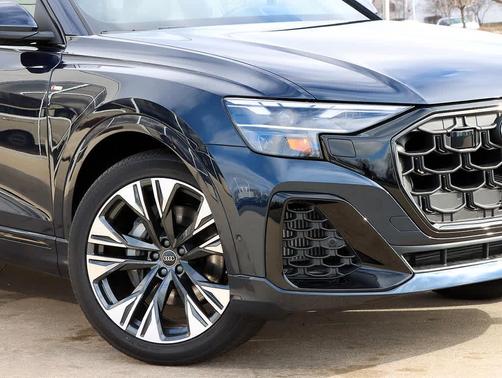 2026 Audi Q8 55 Premium Plus