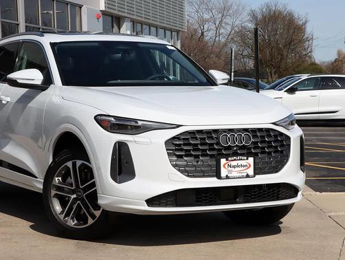 2026 Audi Q5 Premium Plus TFSI quattro S tronic