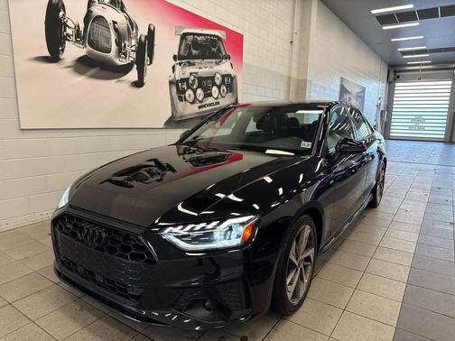 2023 Audi A4 45 S line Premium Plus