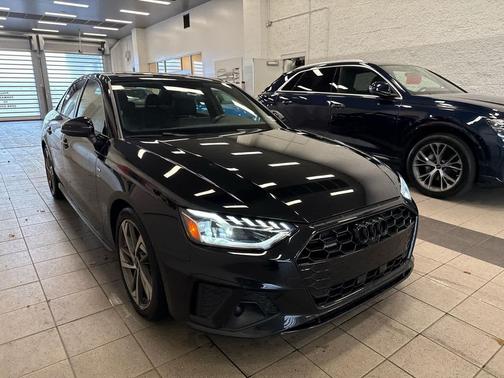 2023 Audi A4 45 S line Premium Plus