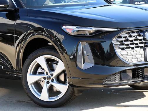 2025 Audi Q5 Premium Plus TFSI quattro S tronic