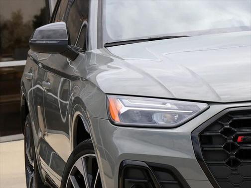 2022 Audi SQ5 3.0T Premium Plus