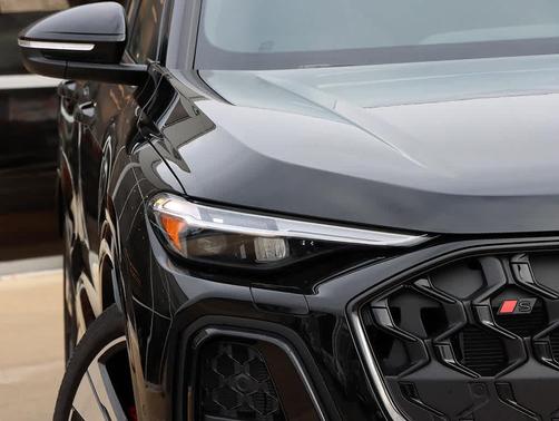 2025 Audi SQ5 3.0T Prestige