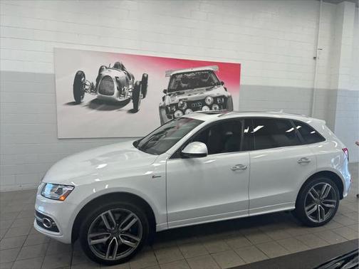 2015 Audi SQ5 3.0T Premium Plus