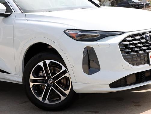 2025 Audi Q5 Premium Plus TFSI quattro S tronic