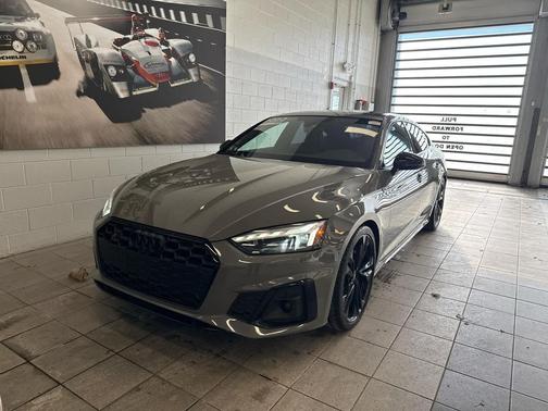 2022 Audi S5 Premium Plus TFSI quattro Tiptronic