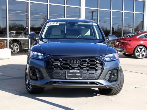 2022 Audi Q5 45 S line Premium Plus