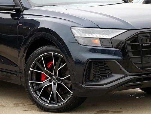 2023 Audi Q8 55 Prestige