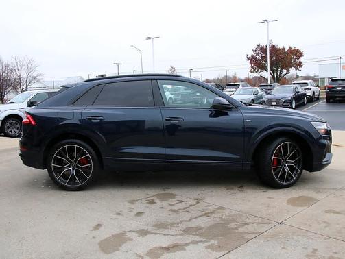 2023 Audi Q8 55 Prestige
