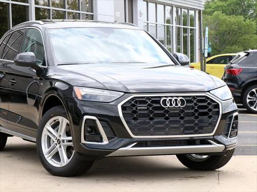 2025 Audi Q5 55 S line Premium Plus