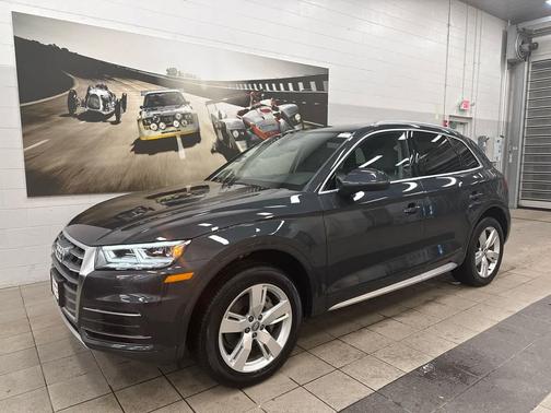 2019 Audi Q5 2.0T Premium Plus