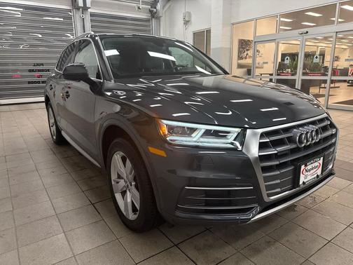 2019 Audi Q5 2.0T Premium Plus