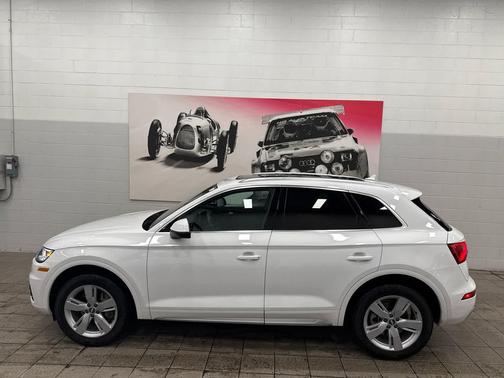 2018 Audi Q5 2.0T Premium Plus
