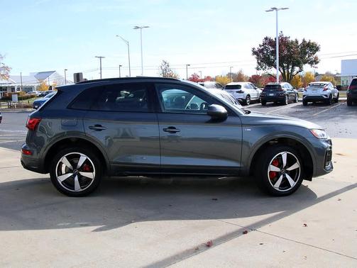 2024 Audi Q5 45 S line Premium Plus