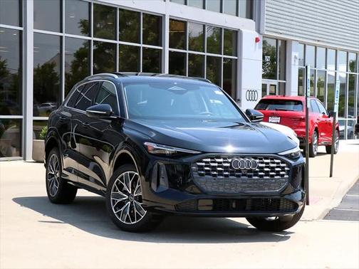 2025 Audi Q5 Premium Plus