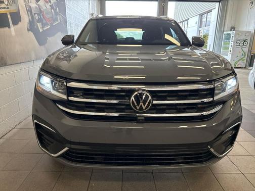 2023 Volkswagen Atlas Cross Sport 3.6L V6 SEL Premium R-Line