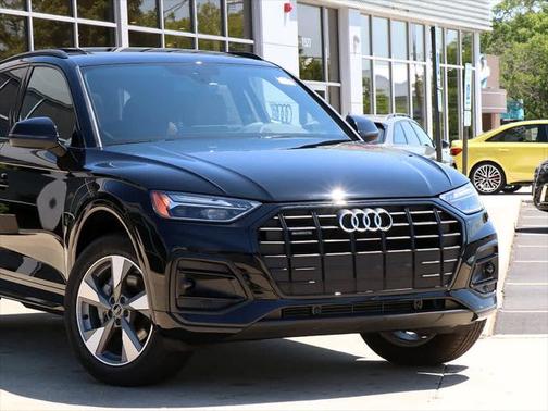 2025 Audi Q5 40 Premium