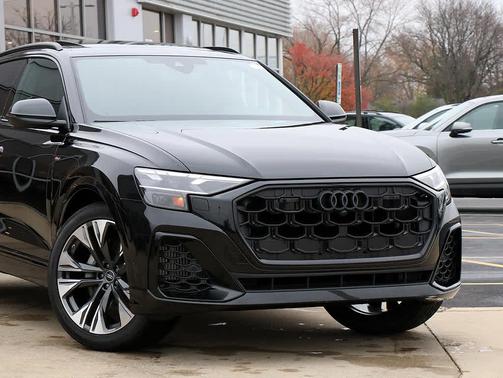 2026 Audi Q8 55 Premium Plus