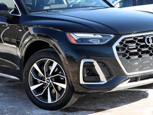 2023 Audi Q5 45 S line Premium