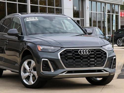 2023 Audi Q5 45 S line Premium Plus