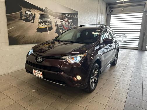 2017 Toyota RAV4 XLE
