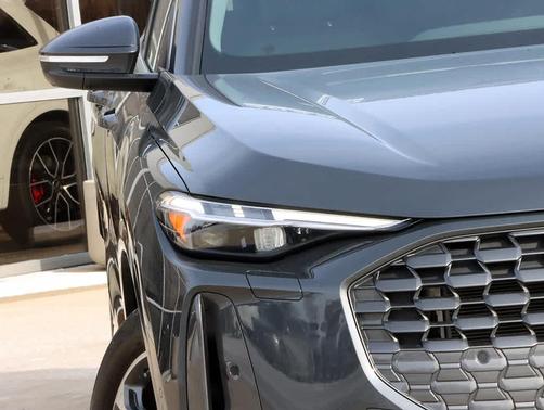 2025 Audi Q5 Premium Plus TFSI quattro S tronic