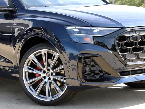 2026 Audi Q8 55 Prestige