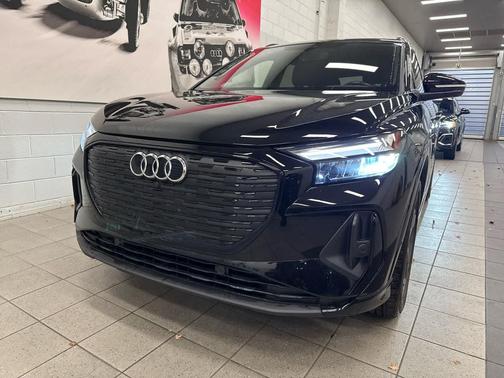 2023 Audi Q4 e-tron Premium Plus 50 quattro