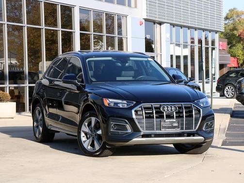 2023 Audi Q5 40 Premium Plus