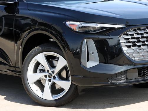 2026 Audi Q5 Premium Plus TFSI quattro S tronic