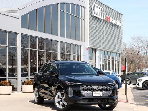 2026 Audi Q5 Premium Plus TFSI quattro S tronic