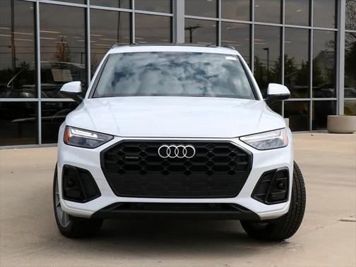 2025 Audi Q5 45 S line Premium
