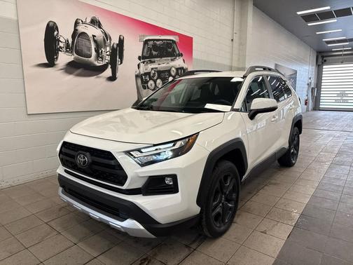 2023 Toyota RAV4 Adventure