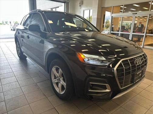 2022 Audi Q5 40 Premium