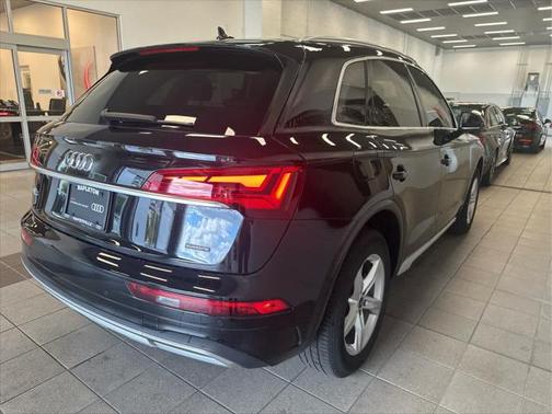 2022 Audi Q5 40 Premium