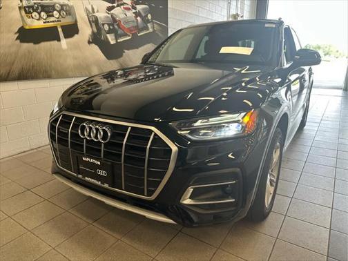 2022 Audi Q5 40 Premium