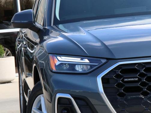 2022 Audi Q5 45 S line Premium