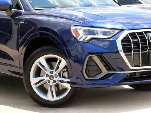 2023 Audi Q3 45 S line Premium Plus