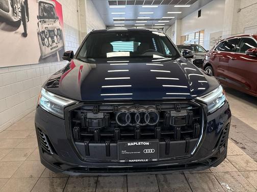 2025 Audi Q7 55 Premium Plus