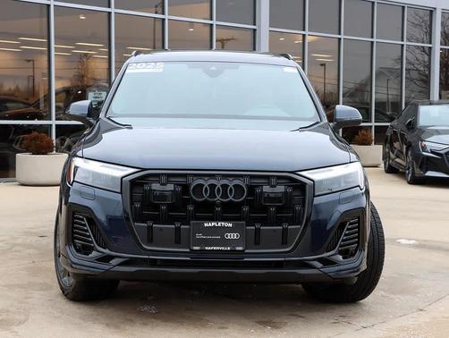 2025 Audi Q7 55 Premium Plus