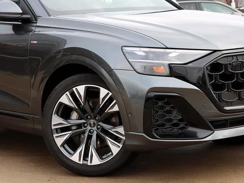 2026 Audi Q8 55 Premium Plus