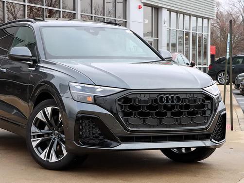 2026 Audi Q8 55 Premium Plus