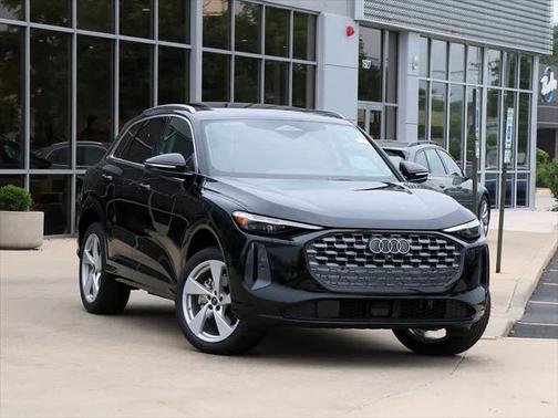2025 Audi Q5 Premium Plus