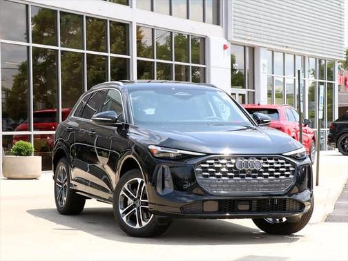 2025 Audi Q5 Premium Plus