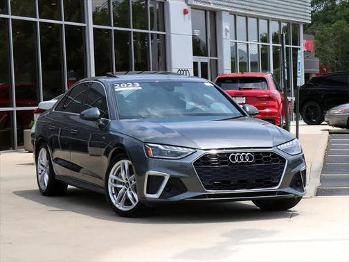 2023 Audi A4 45 S line Premium