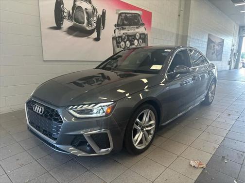 2023 Audi A4 45 S line Premium