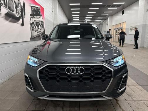 2024 Audi Q5 55 S line Premium Plus